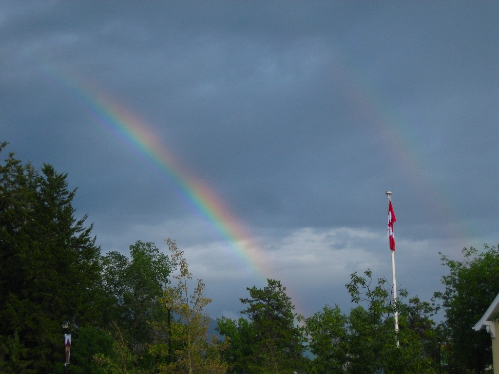 double rainbow \n (Click for next picture)