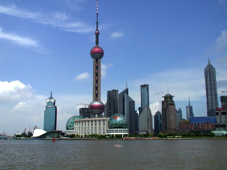 Shanghai Tower \n (Click for next picture)