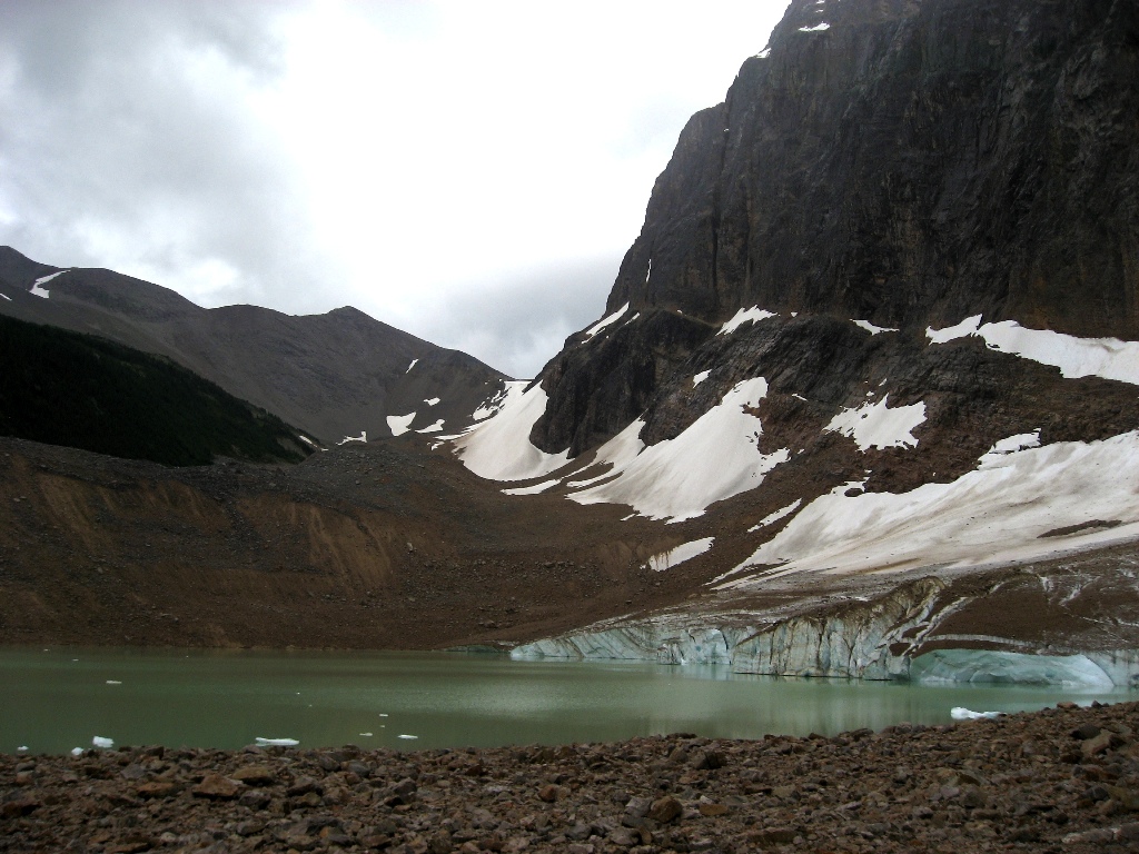 glacial pond \n (Click for next picture)